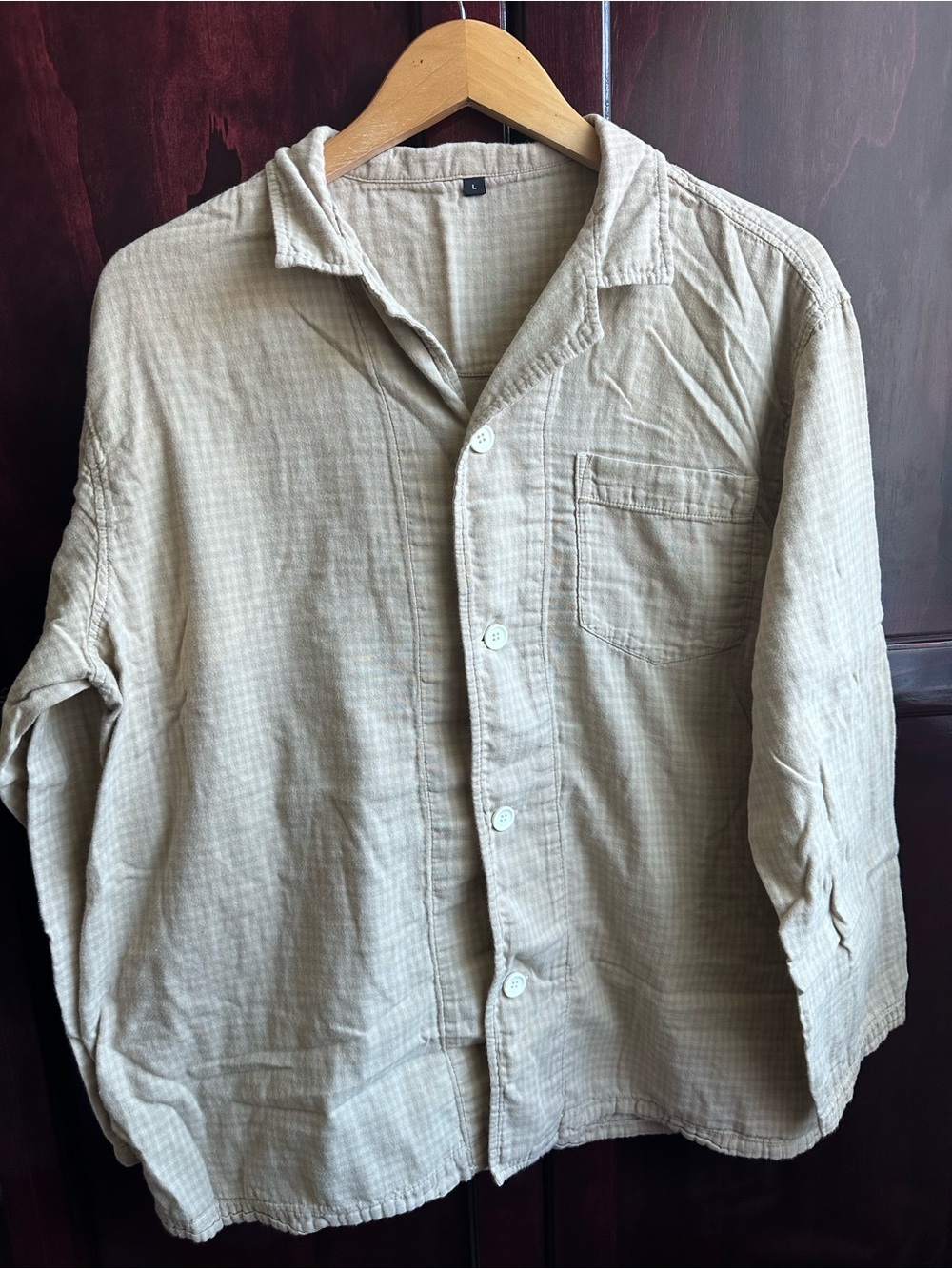 Casual Button-Down Shirt in Light Beige Cotton